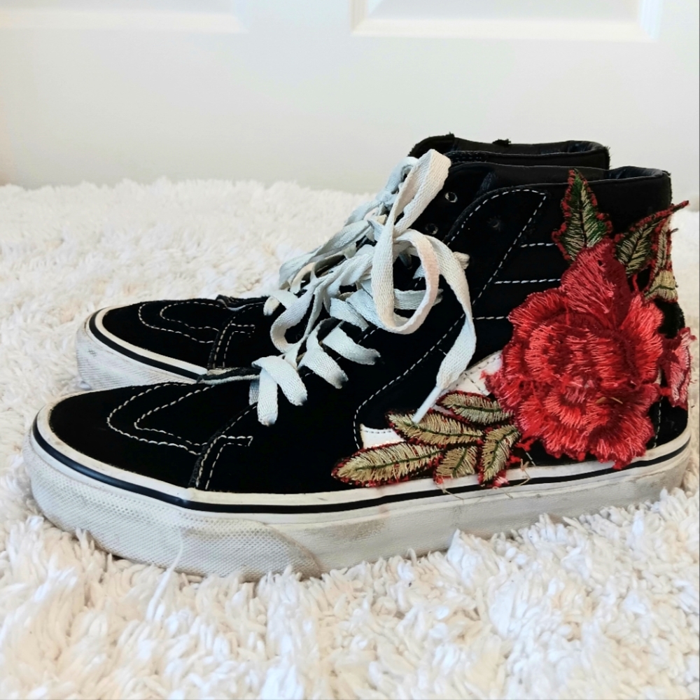Size 7.5 Vans Custom made Rose Patch Sk8-Hi